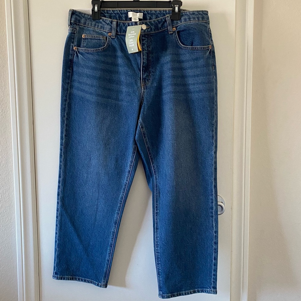 H&M Straight High Rise Jeans, 18, NWT‎